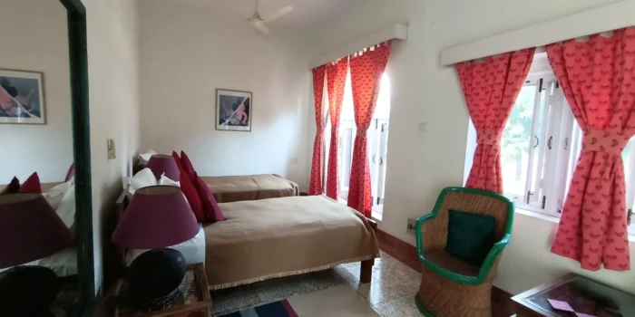 Bedroom with Twin bed