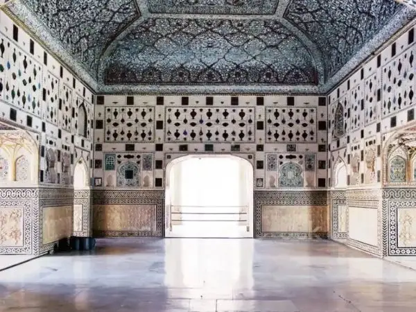 Sheesh Mahal